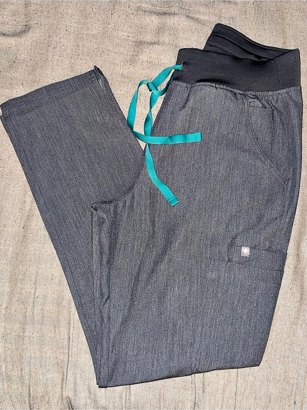 Figs scrub pants